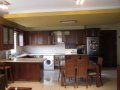 kitchen_111029.jpg